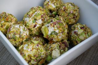 Palline di formaggio e Pistacchio di Bronte